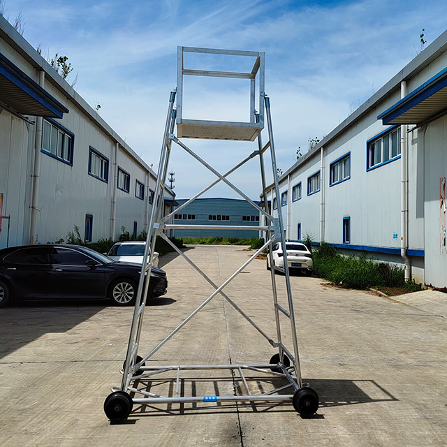 Mobile Aluminum Ladder Tower Wagon