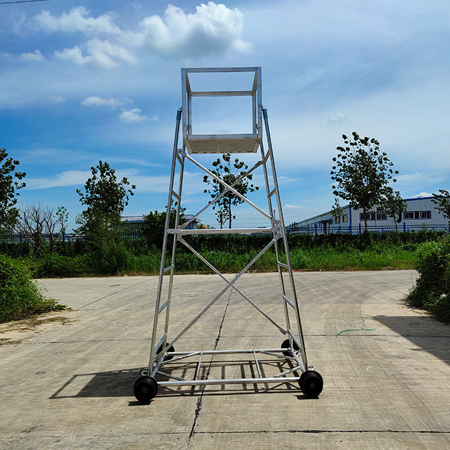 Mobile Aluminum Ladder Tower Wagon